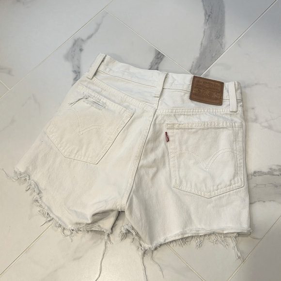 Levi’s denim shorts - 25 - Picture 1 of 5